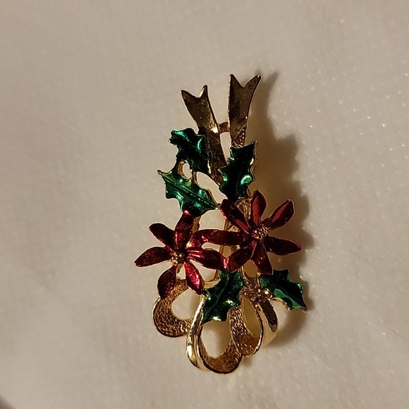 Vintage Gerry's Signed Christmas Poinsettia Ivy Gold Tone Brooch Pin Holiday - Picture 2 of 16